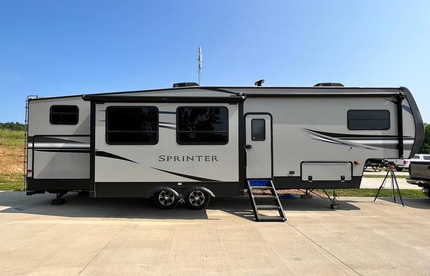 2020 Sprinter FW Bunkhouse Teenager & Pet Friendly