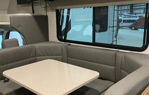 2022 Winnebago Minnie Winnie 26T RV rental photo 9