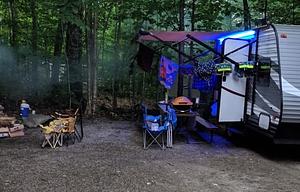 2017 Dutchmen RV Coleman Lantern LT Series 15BH