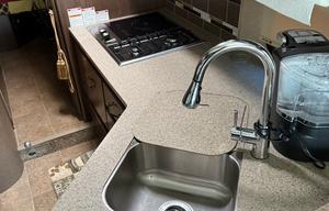 2017 Thor Motor Coach Chateau 31 W RV rental photo 11