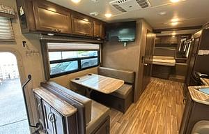 2017 Thor Motor Coach ACE 30.4