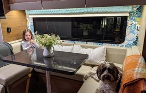 2017 Winnebago Navion 24J