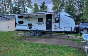 2019 Prime Time RV Tracer Breeze 24DBS