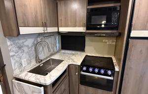 2021 Grand Design Imagine 2910BH (9105)