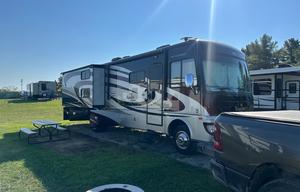 2013 Fleetwood RV Bounder Classic 36H