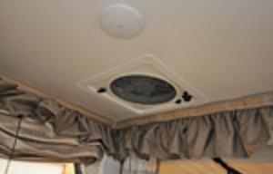 2005 Forest River RV Flagstaff Classic 823D RV rental photo 5