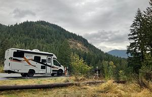 Meet "Moon Taxi".  2023 Coachmen Cross Trail 20XG