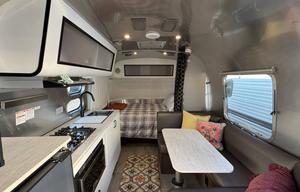 Twyla the Twinky - 2021 Airstream Caravel 22FB