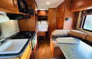2016 Winnebago Minnie Winnie 22R