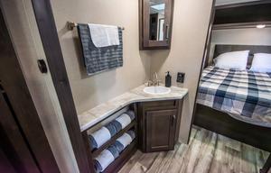 Fully Stocked Camper great for Families or Couples