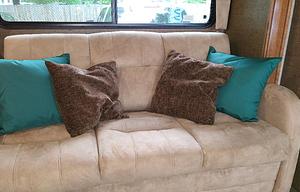 "TURN-KEY" PET-FRIENDLY & KID-APPROVED MOTORCOACH