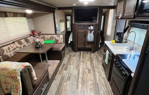 2016 Cherokee Grey Wolf Bunkhouse (pet friendly)