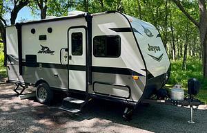 21' Bunkhouse - Pet Friendly - Delivery Available