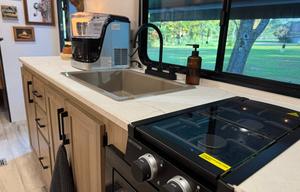 Stress-Free 2025 Camper - FREE Delivery and Setup