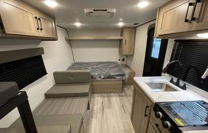 2025 Coleman Ultra Light 17BX