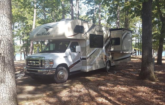 2017 Thor Motor Coach Four Winds 22B