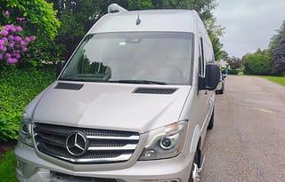 2016 Airstream  Interstate Grand Tour  Twin