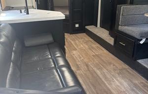 Mindy and Taylor’s family friendly RV Rental