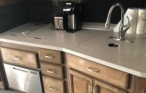 2019 Fleetwood RV Discovery 38N