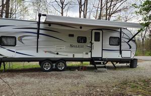 Salem Family Bunkhouse - "RUSSELL"