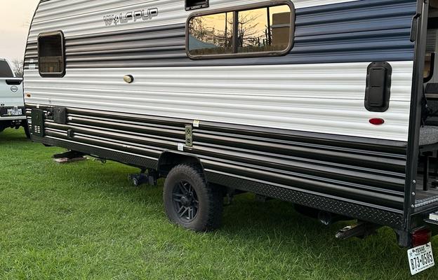 Hide Away at Deep River Pier RV Rental