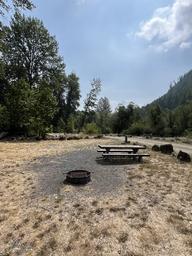 Santiam Flats Campground