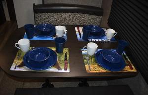 The Trailhead Lodge – Pet-Friendly Family Camper