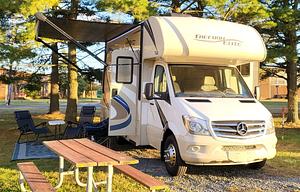 2018 Thor Motor Coach Freedom Elite 24FE