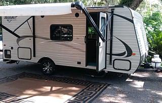 2018 Keystone RV Hideout Single Axle 185LHS