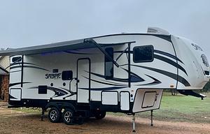 HOME AWAY FROM HOME 2018 Sabre...Will DELIVER & SET UP