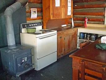 Bear Creek Cabin (Beaverhead-deerlodge National Forest, MT)