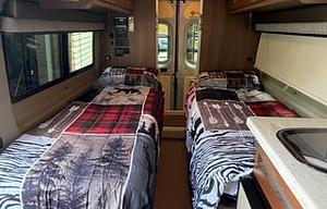 The Cozy Cruiser-Pet Friendly!