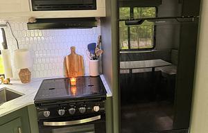 2024 Eddie Bauer BH, We Deliver & Set Up Sleeps 10