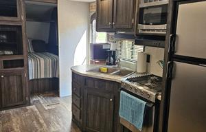 2020 Starcraft Autumn Ridge Outfitter 27BHS