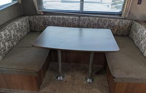 28' SUMMERLAND SLEEPS 10 COMES FULLY STOCKED