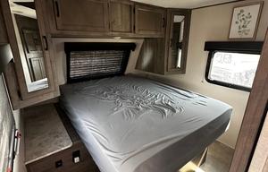 2021 Coachmen RV Apex Ultra-Lite 290BHS RV rental photo 15