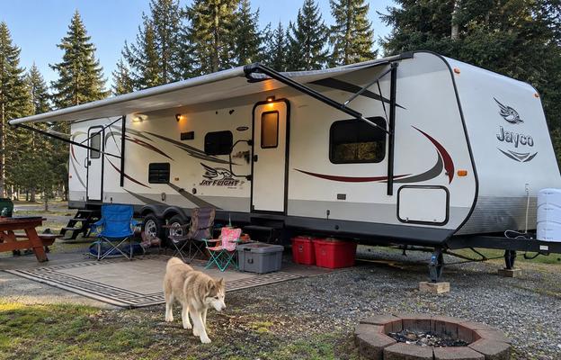 S'more the Merrier' Family Bunkhouse Camper