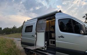 "Vando" - Ultimate Montana Off Grid Adventure Van