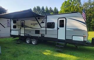 MoJo's 2019 Summerland Sleeps 10