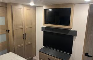 2023 Keystone RV Raptor 424