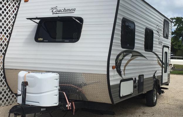 2014 ~SALTY NEST~ COACHMEN CLIPPER SLEEPS 4-5 ULTRA LITE