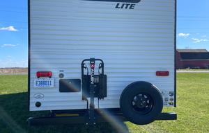 2021 Zinger Lite ZR270BH Travel Trailer RV Rental