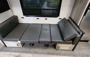 2022 Kz Connect 251BHK