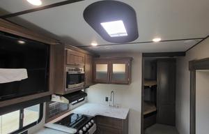 2019 Keystone RV Hideout 295BHS