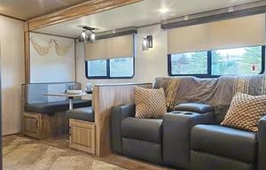 Finger Lakes RV Rentals "Solaire"