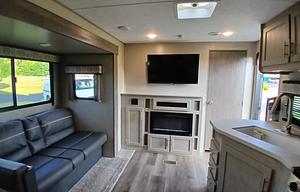 2022 Forest River RV CATALINA LEGACY 303QBCK