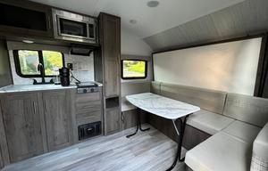Hazzard's Cozy Camper: Ready to Roam!