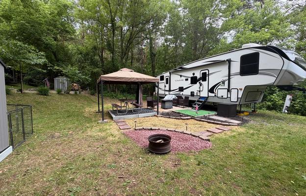 The Happy Camper | Luxury Glamping Getaway