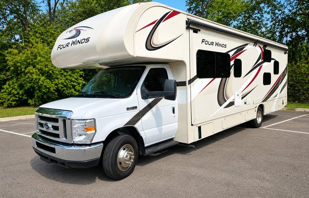 2020 Thor Four Winds 31E Family Bunkhouse RV