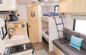 Easy SUV Tow Bunk House Sleeps 4 STOCKED! Pet